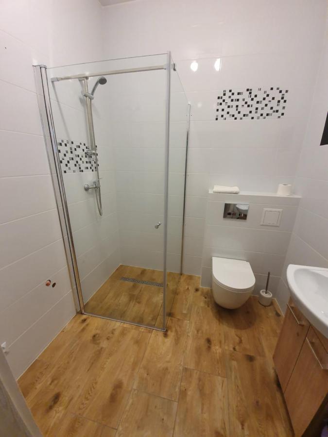 Hostel Agma Jasien  Bagian luar foto
