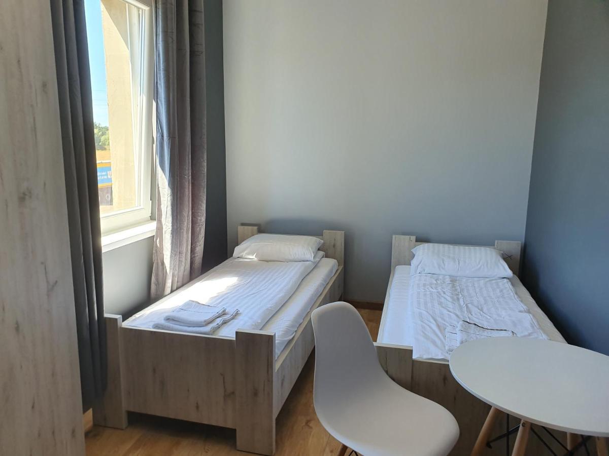Hostel Agma Jasien  Bagian luar foto
