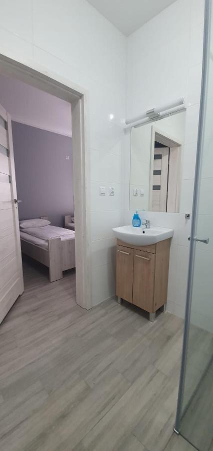 Hostel Agma Jasien  Bagian luar foto
